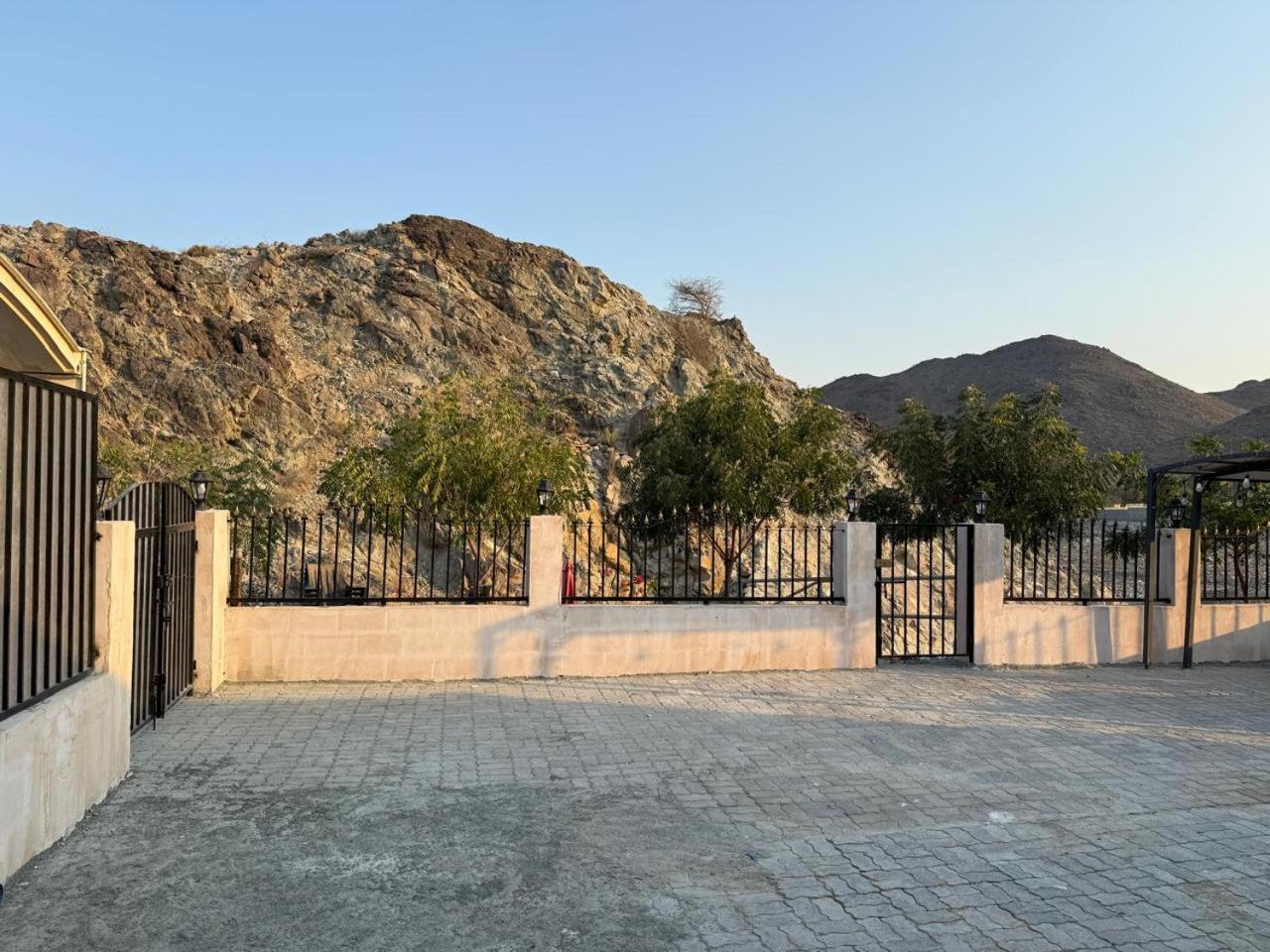 800 Mountain Resort Vacation House Fudschaira Exterior foto